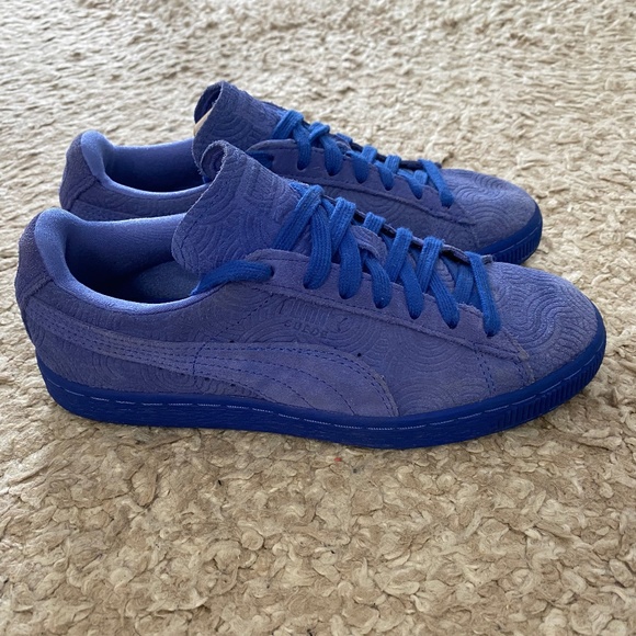 Puma Classic Suede "Dazzling Blue" Women's Sneaker size 6 - Picture 3 of 8